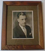 Custom made picture frame plans