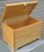 chest plans with dovetail joints